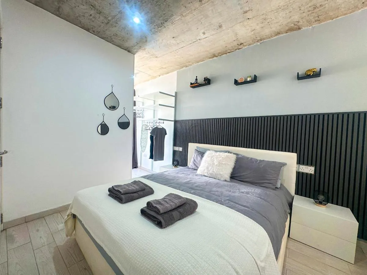 2-Bedroom In Paceville 2-A Saint Julian's 0*,