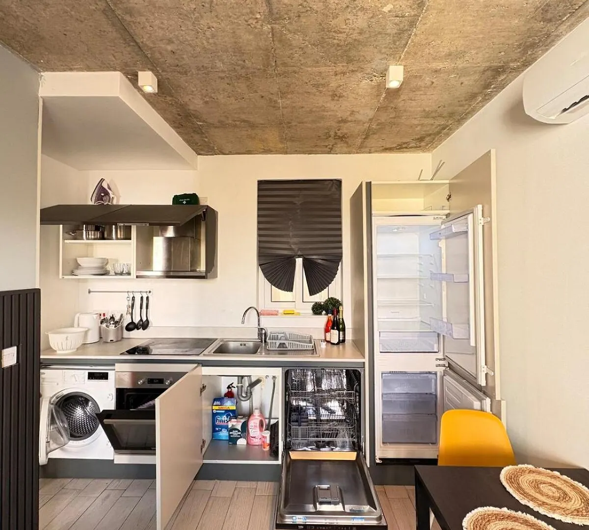 Lejlighed Paceville - 2A - Bright 2Br Apt With Balcony & Ac Near Night Life Saint Julian's